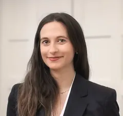Mona Kneipp, Projektleiterin